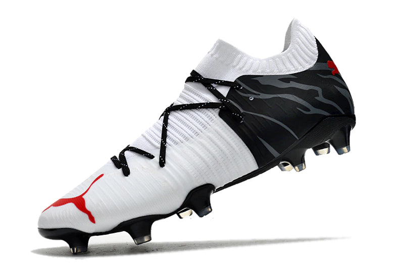 Chuteira Puma Future Z 1.1 Campo FG/AG - Branco/Preto