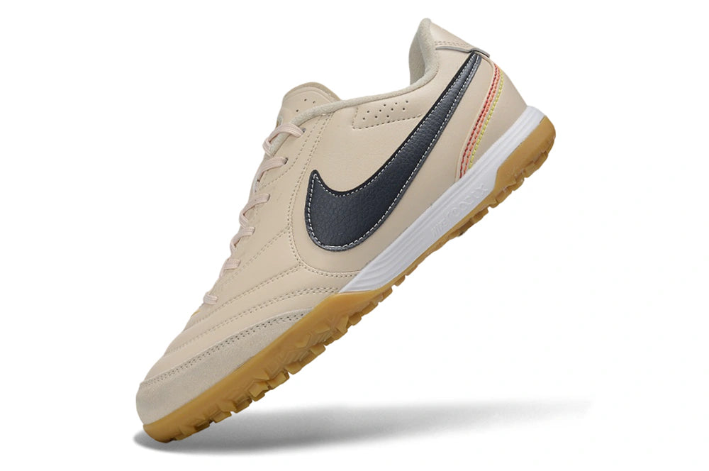Chuteira Nike Tiempo Ligeira Pro Society