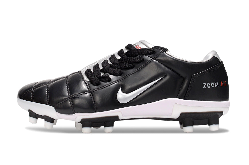 Chuteira Nike Total 90 Campo - Preto/Prata