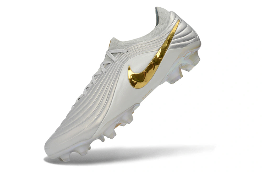 Chuteira Nike Tiempo Maestro Elite FG - Branco/Dourado