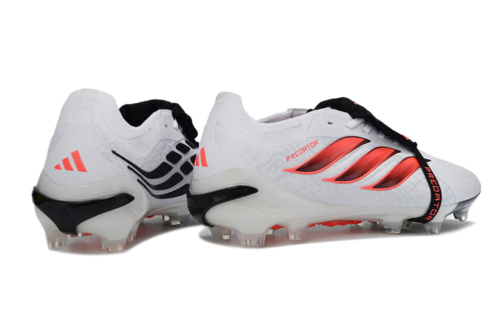Chuteira Adidas Predator Tongue 26 Elite FG "Chaos vs Control"