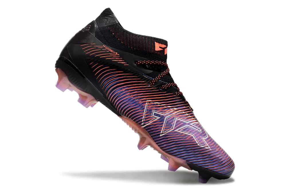 Chuteira Puma Future 8 Ultimate Botinha Campo FG - Preto/Roxo