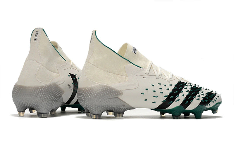 Chuteira Adidas Predator Freak.1 Campo FG "EQT"