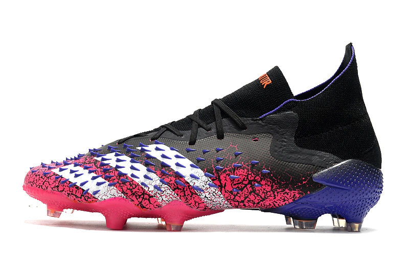 Chuteira Adidas Predator Freak.1 Campo FG "Superspectral"