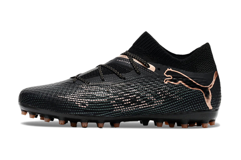 Chuteira Puma Future 7 Match MG - Preto/Rose