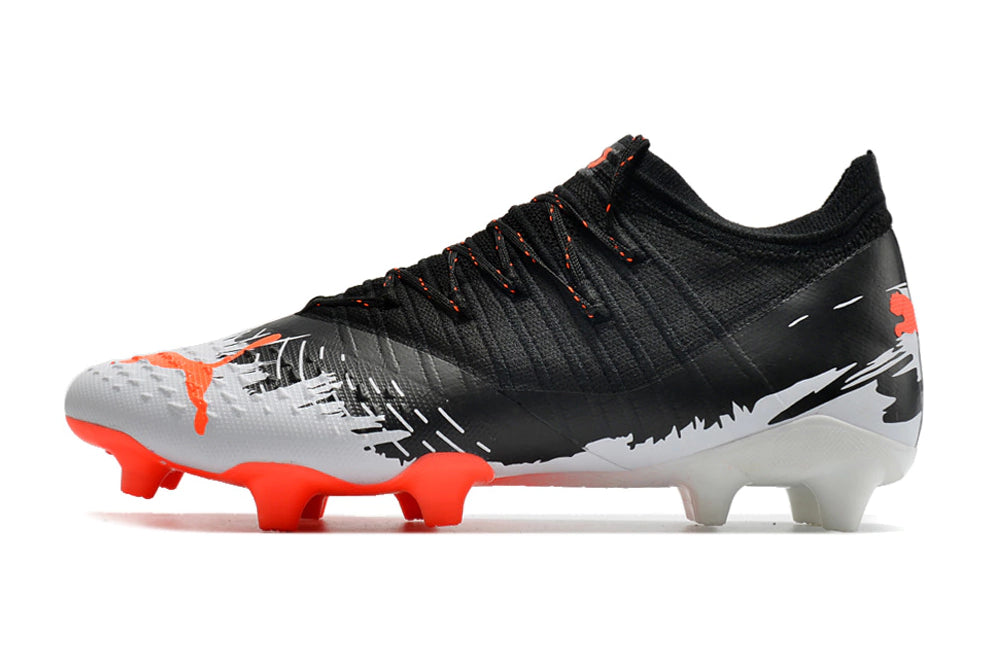 Chuteira Puma Future Z 1.3 Campo FG/AG - Preto/Branco