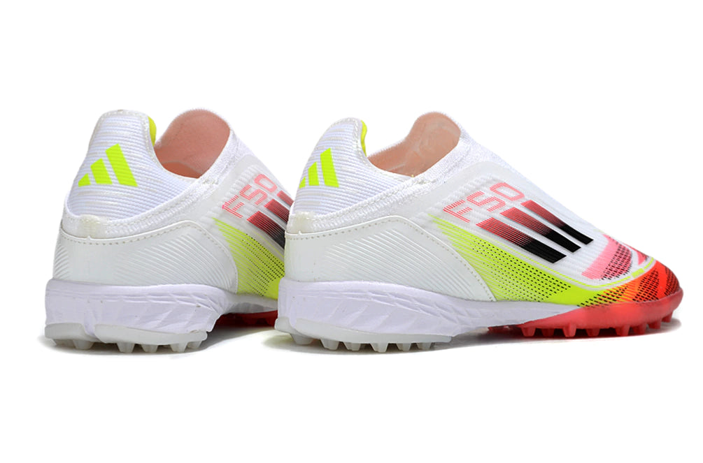 Chuteira Adidas F50 League Society "Pure Victory"