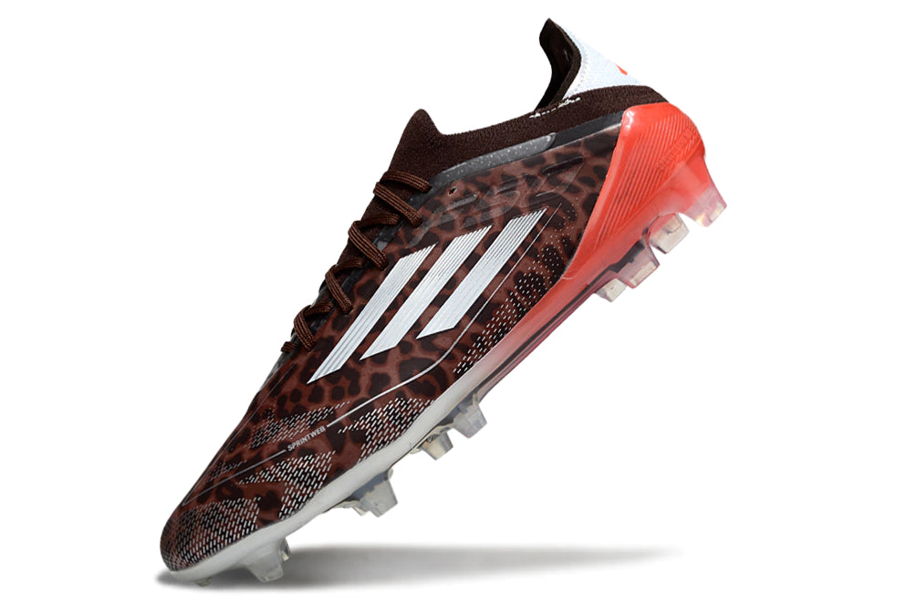 Chuteira Adidas F50 X Campo - Marrom