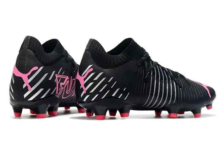 Chuteira Puma Future Z 1.1 Campo FG/AG - Preto/Rosa