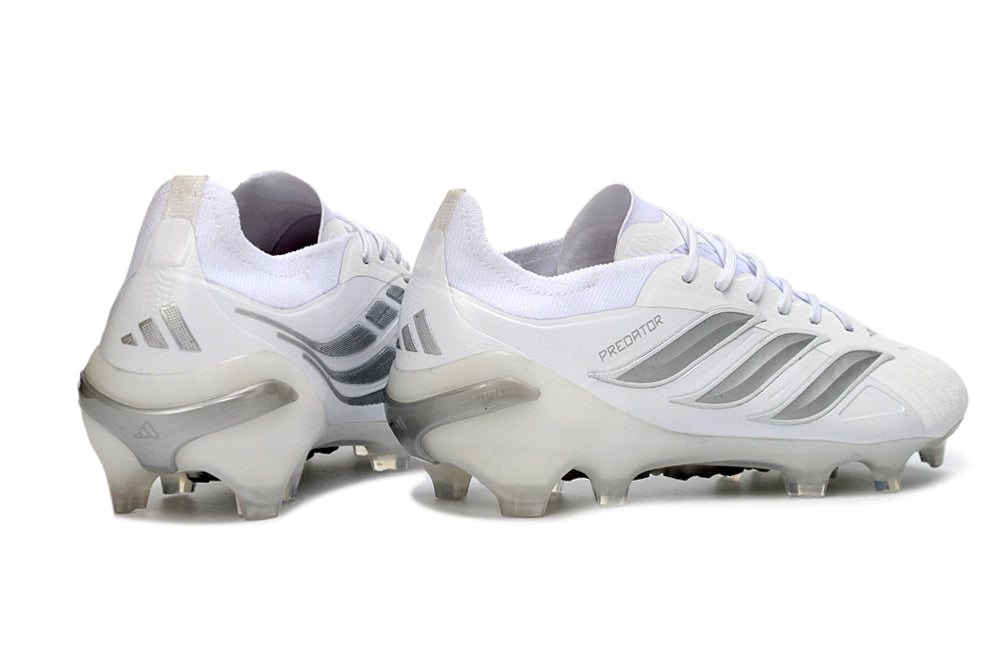 Chuteira Adidas Predator Elite 26 Campo FG - Branco