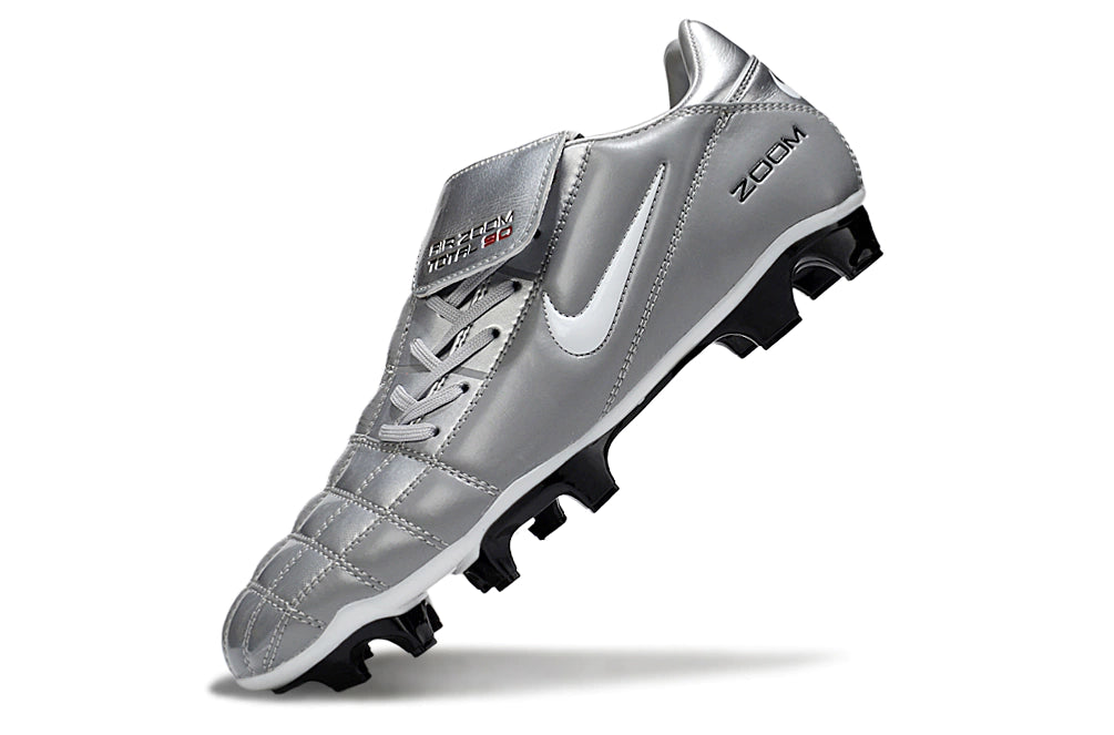Chuteira Nike Total 90 Campo - Prata/Cinza