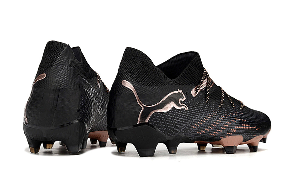 Chuteira Puma Future 7 Ultimate Campo FG - Preto/Marrom