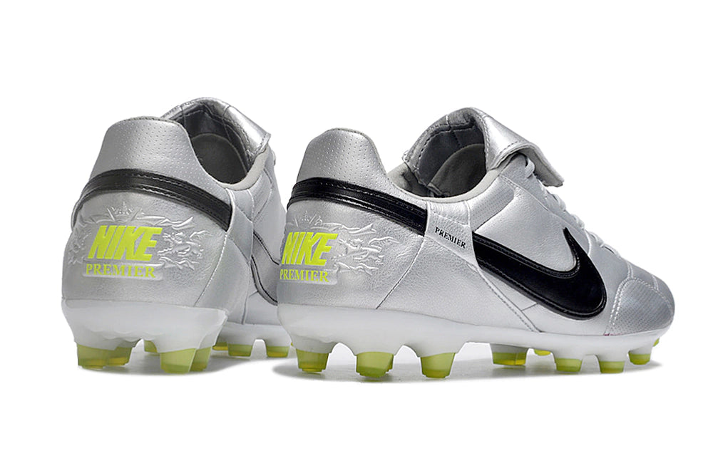 Chuteira Nike Premier 3 FG - Prata/Preto