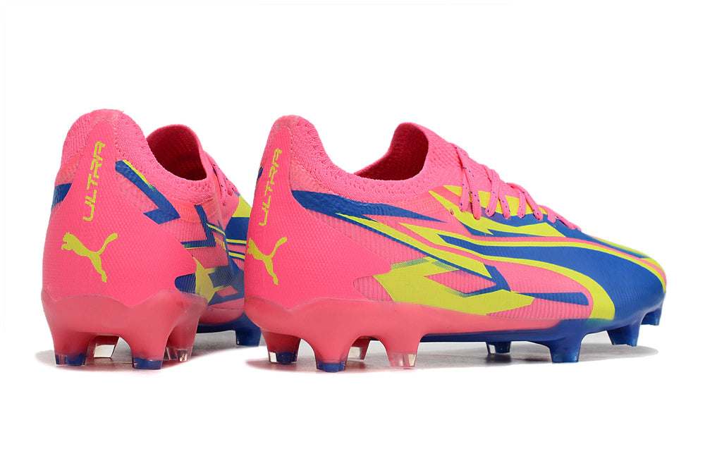 Chuteira Puma Ultra Ultimate Campo FG - Rosa/Azul