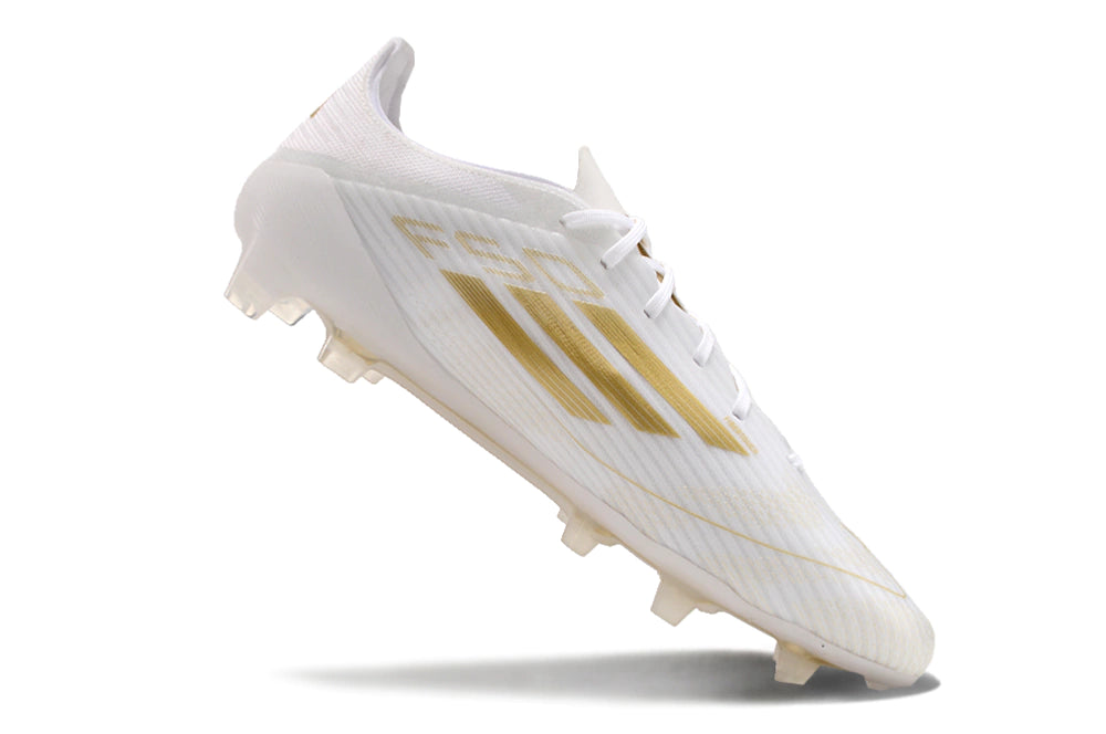 Chuteira Adidas F50 X Campo - Branco/Dourada