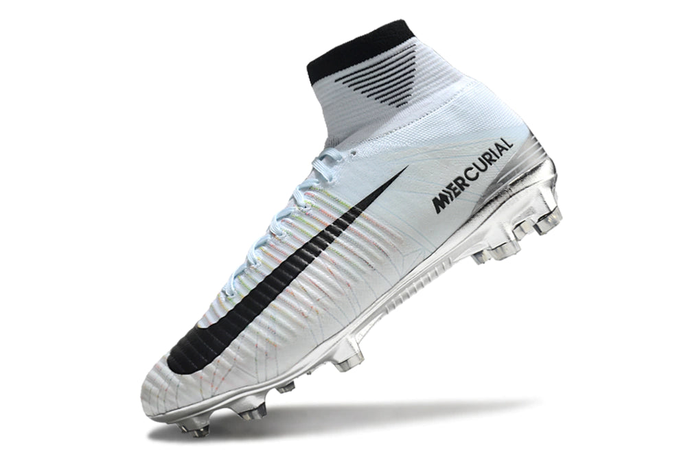 Chuteira Nike Mercurial Superfly 5 Elite Campo - Branco/Prata/Preto