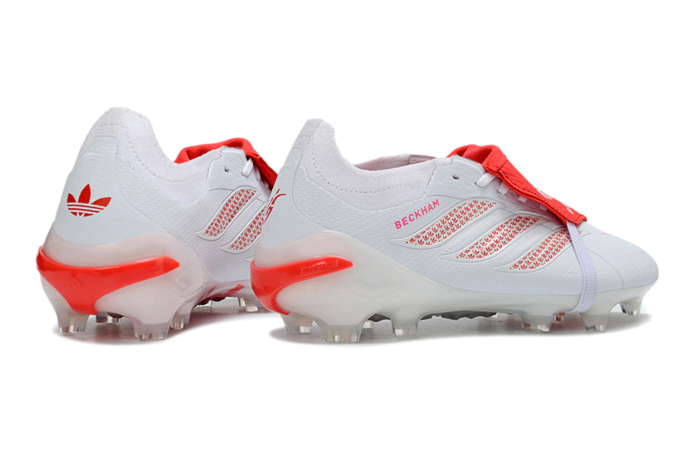 Chuteira Adidas Predator Tongue 26 Elite FG - Branco