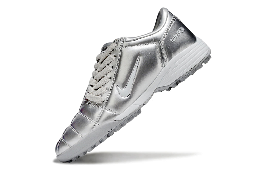 Chuteira Nike Total 90 Society - Prata