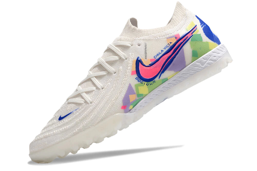 Chuteira Nike Phantom GX 2 Elite Society TF - Branco/Rosa