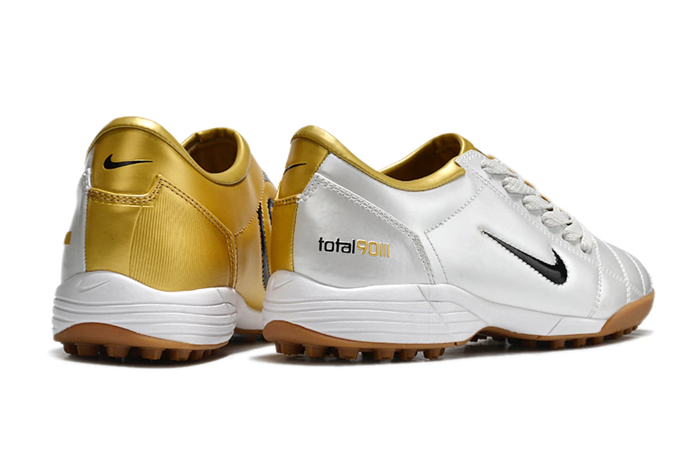 Chuteira Nike Total 90 Society - Branco/Dourado