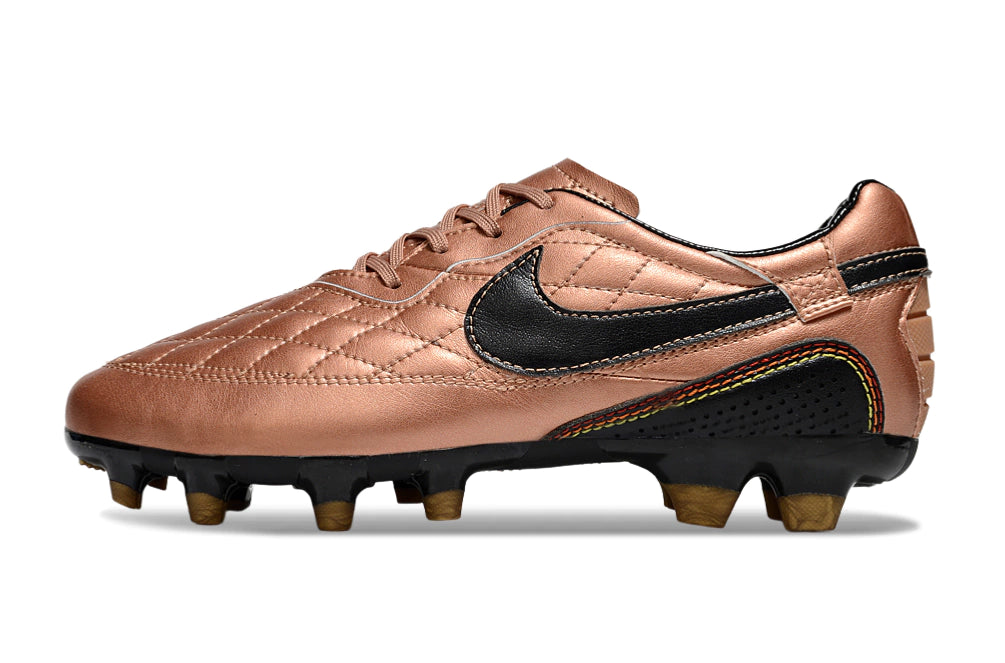 Chuteira Nike Tiempo Legend 10R Elite Campo - Marrom
