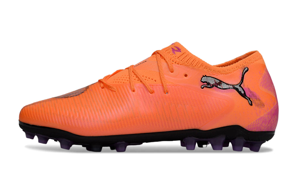 Chuteira Puma Future Low 8 MG