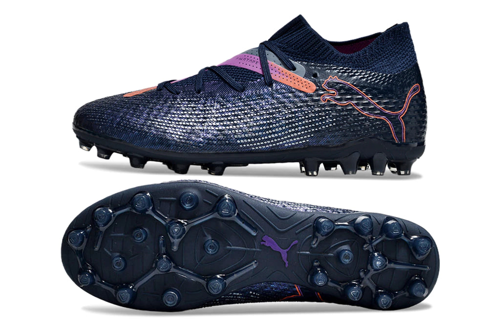 Chuteira Puma Future 7 Match MG - Azul Escuro/Rosa