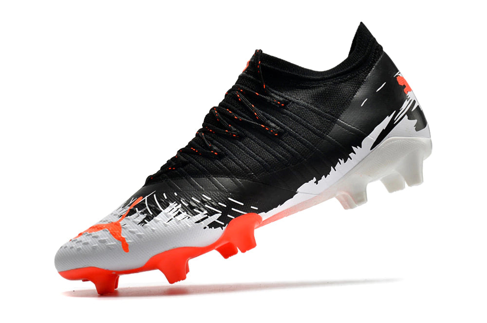 Chuteira Puma Future Z 1.3 Campo FG/AG - Preto/Branco