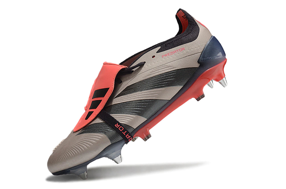 Chuteira Adidas Predator Elite Tongue SG - Marrom/Preto/Vermelho