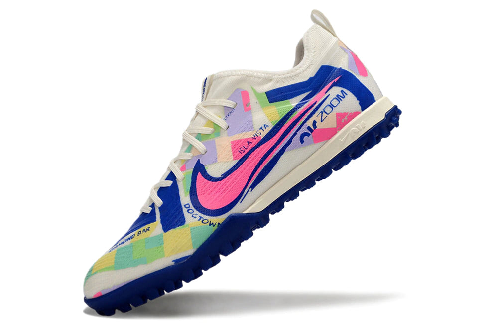 Chuteira Nike Mercurial Vapor 15 Pro Society - Branco/Azul/Verde/Rosa