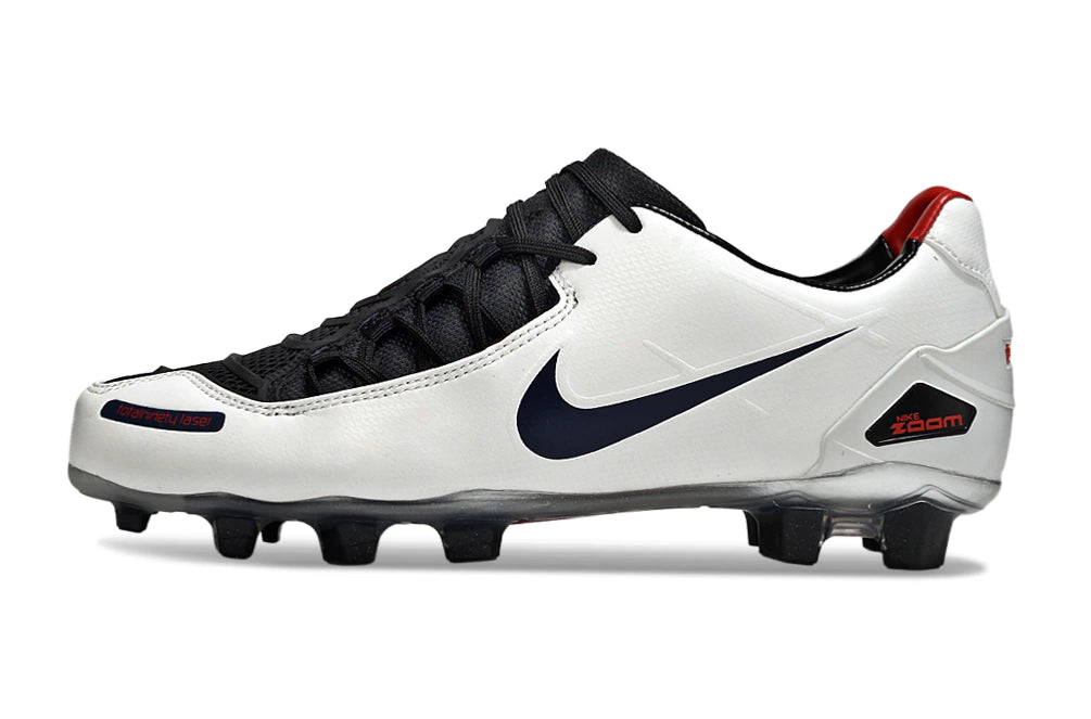 Chuteira Nike Total 90 Laser Campo - Branco