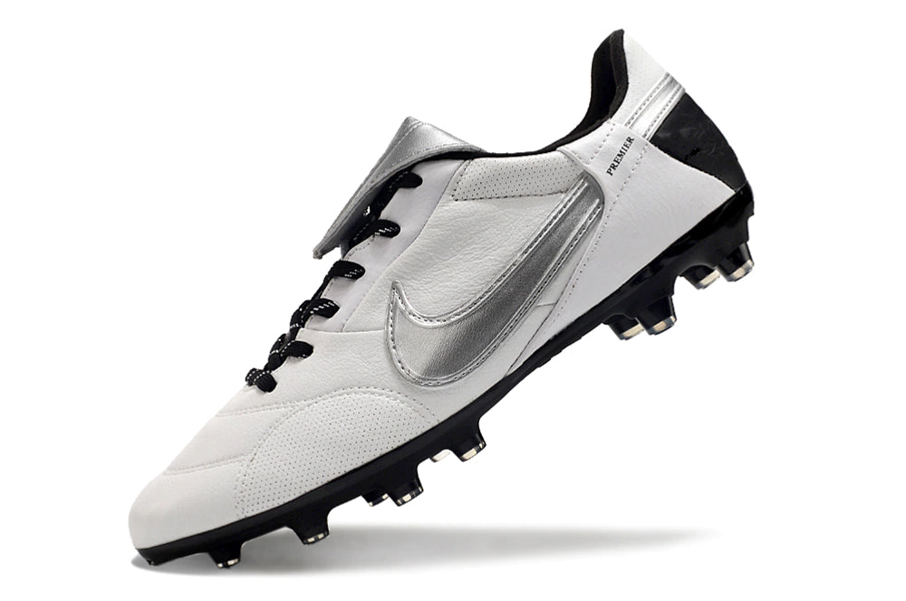 Chuteira Nike Premier 3 FG - Prata/Preto