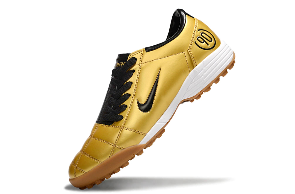 Chuteira Nike Total 90 Society