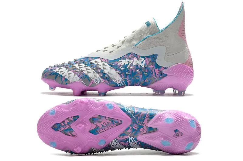 Chuteira Adidas Predator Freak+ Campo FG - Branco/Rosa