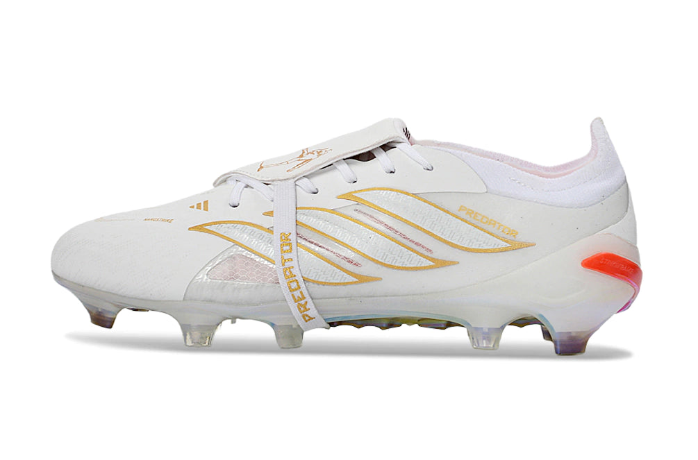 Chuteira Adidas Predator Tongue 26 Elite FG - Branco