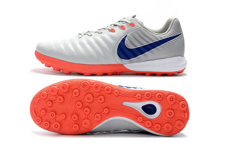Chuteira Nike Tiempo 7 Finale Society TF - Cinza/Laranja