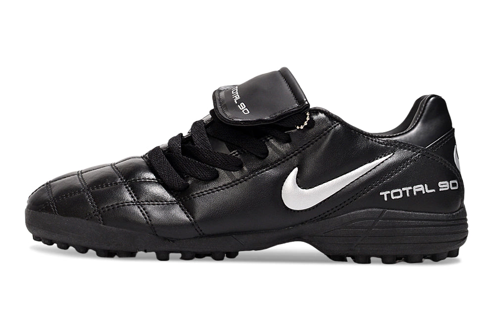 Chuteira Nike Total 90 Society - Preto