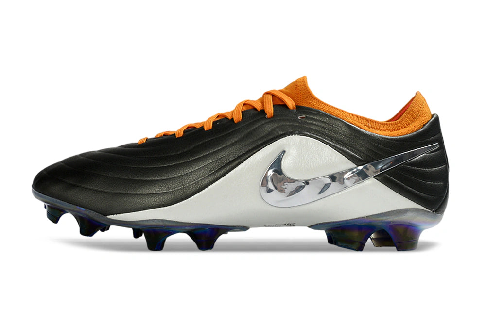 Chuteira Nike Tiempo Maestro Elite FG - Preto