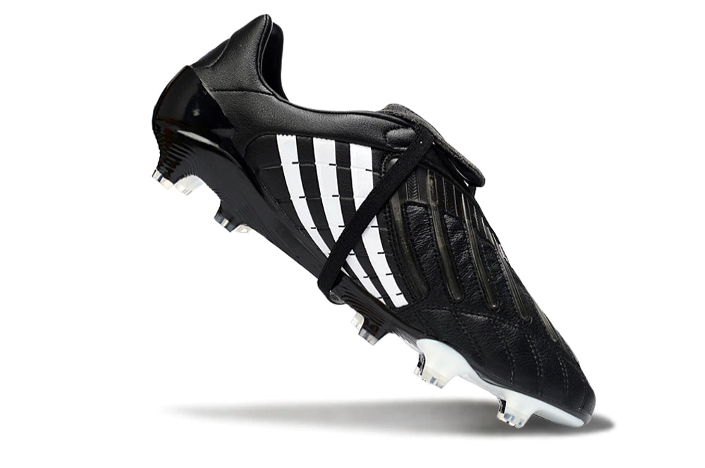 Chuteira Adidas Predator Accelerator FG - Preto