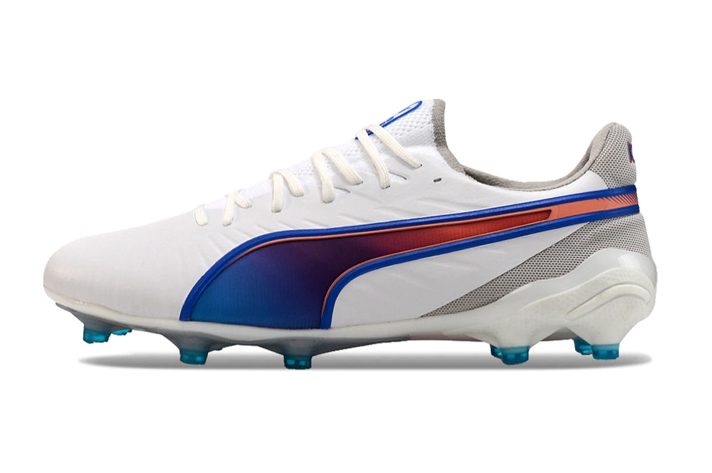 Chuteira Puma King Ultimate X FG - Branco/Azul/Laranja
