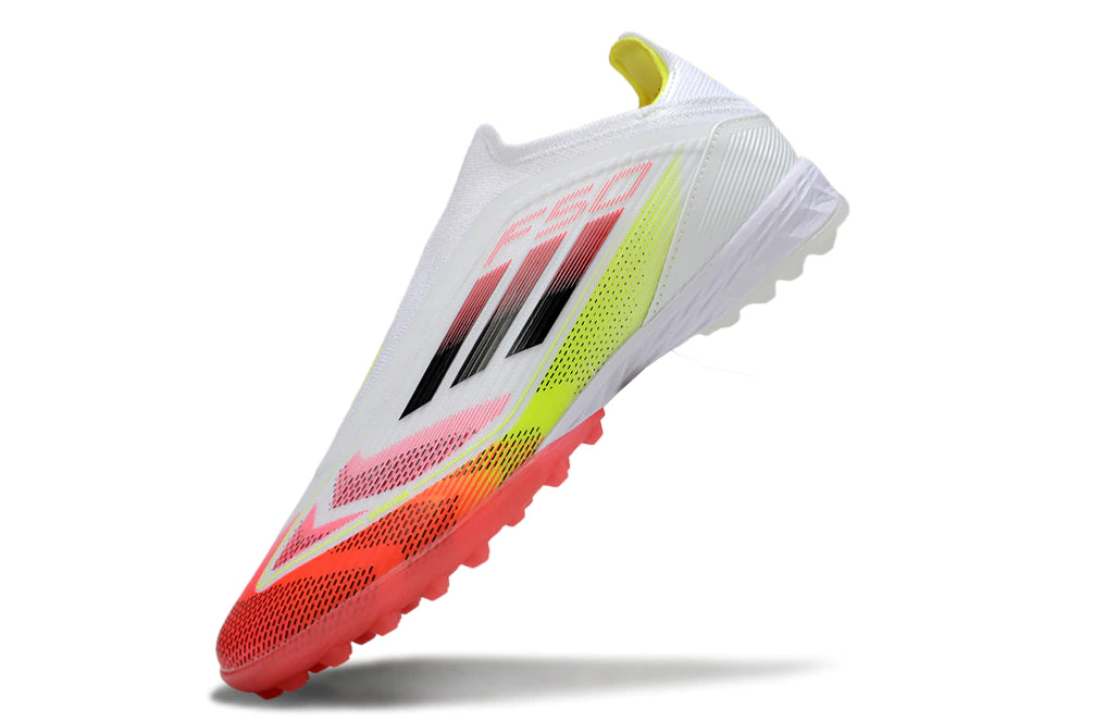 Chuteira Adidas F50 League Society "Pure Victory"