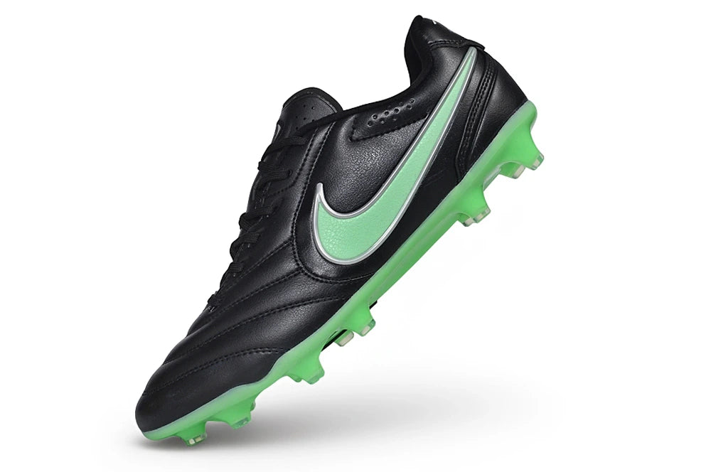 Chuteira Nike Tiempo Ligera Pro FG - Preto