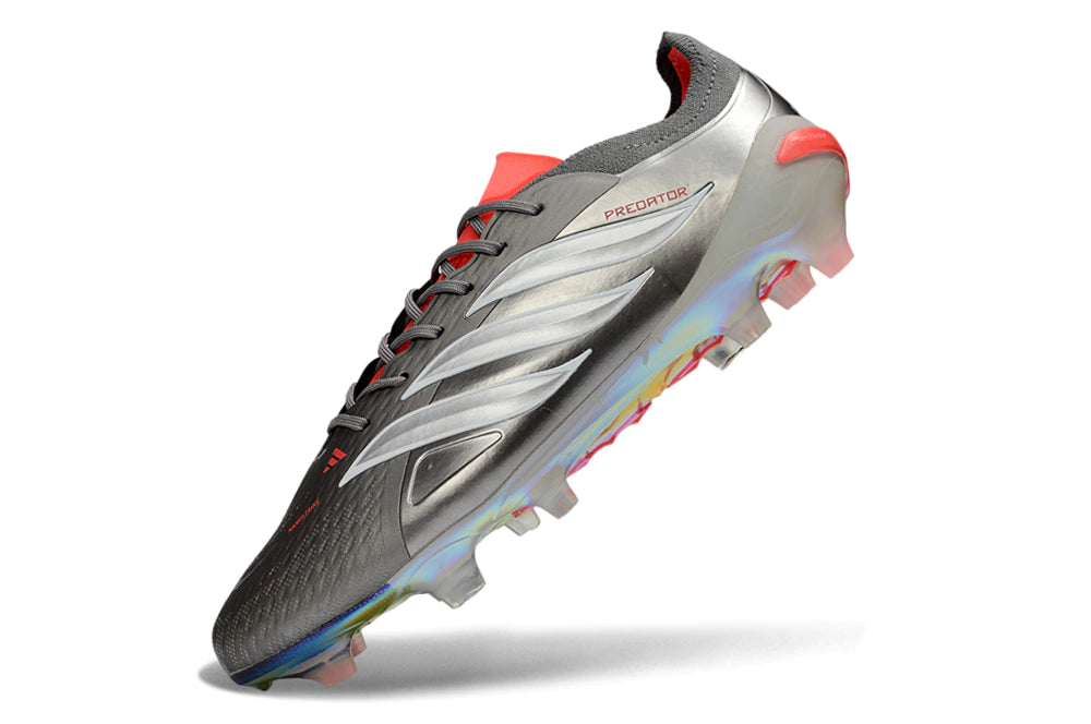 Chuteira Adidas Predator Elite 26 Campo FG - Prata