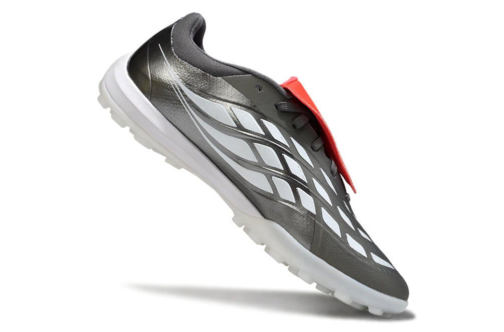 Chuteira Adidas Predator Tongue 26 Society