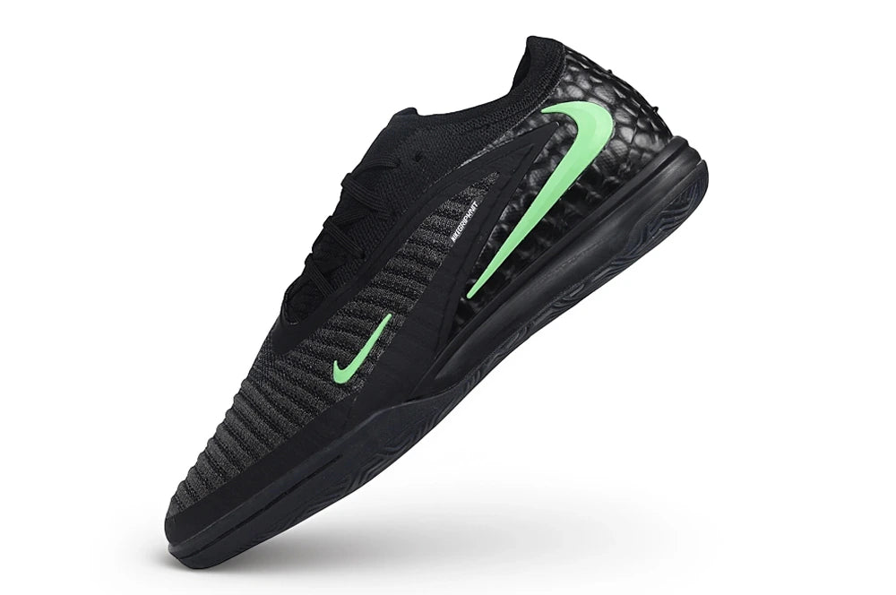 Chuteira Nike Phantom 6 IC - Preto