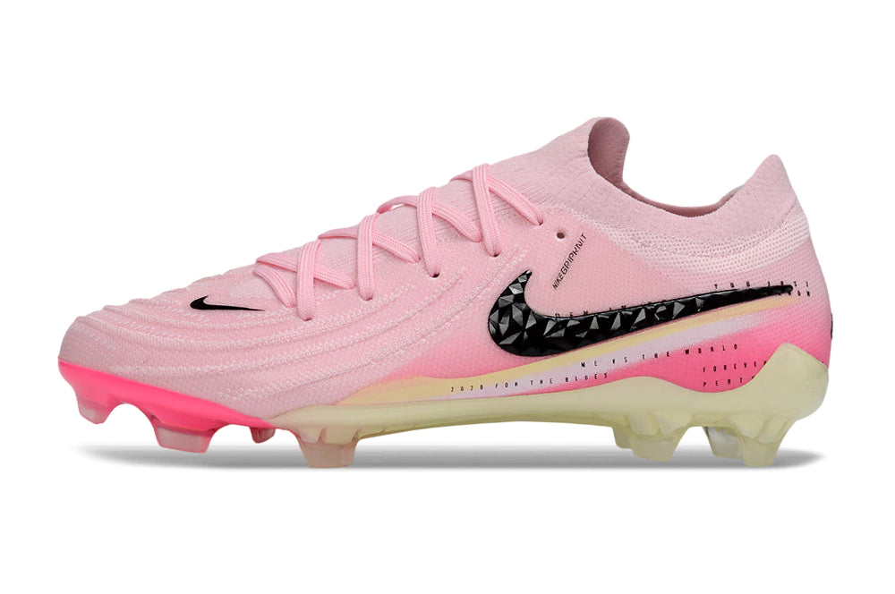 Chuteira Nike Campo Phantom GX2 Elite Campo FG - Rosa