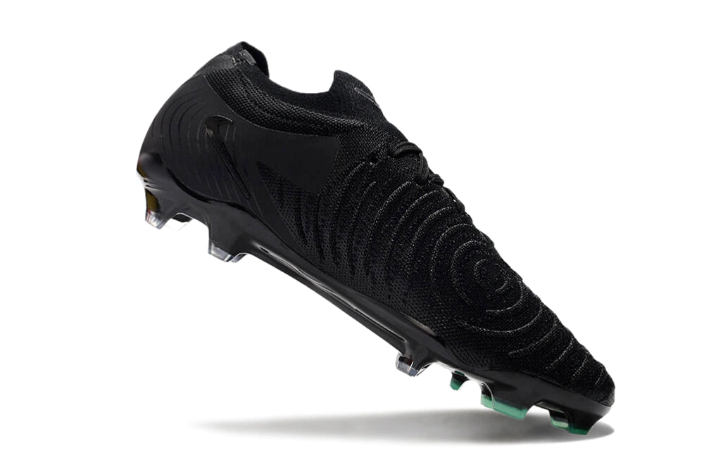 Chuteira Nike Phantom GX2 Elite Campo FG - Preto