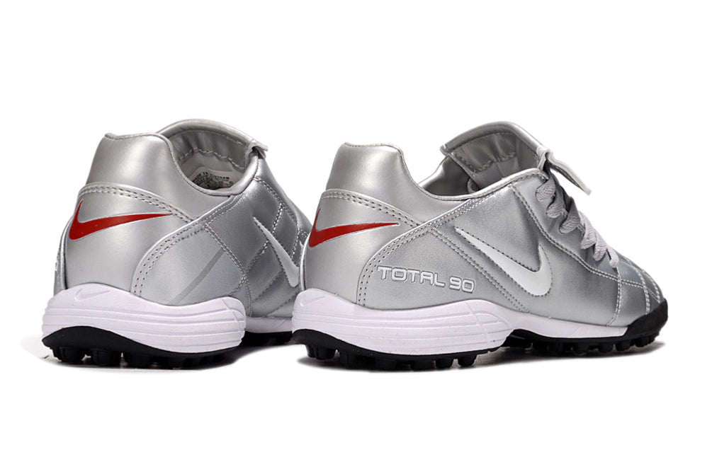 Chuteira Nike Total 90 Society - Prata