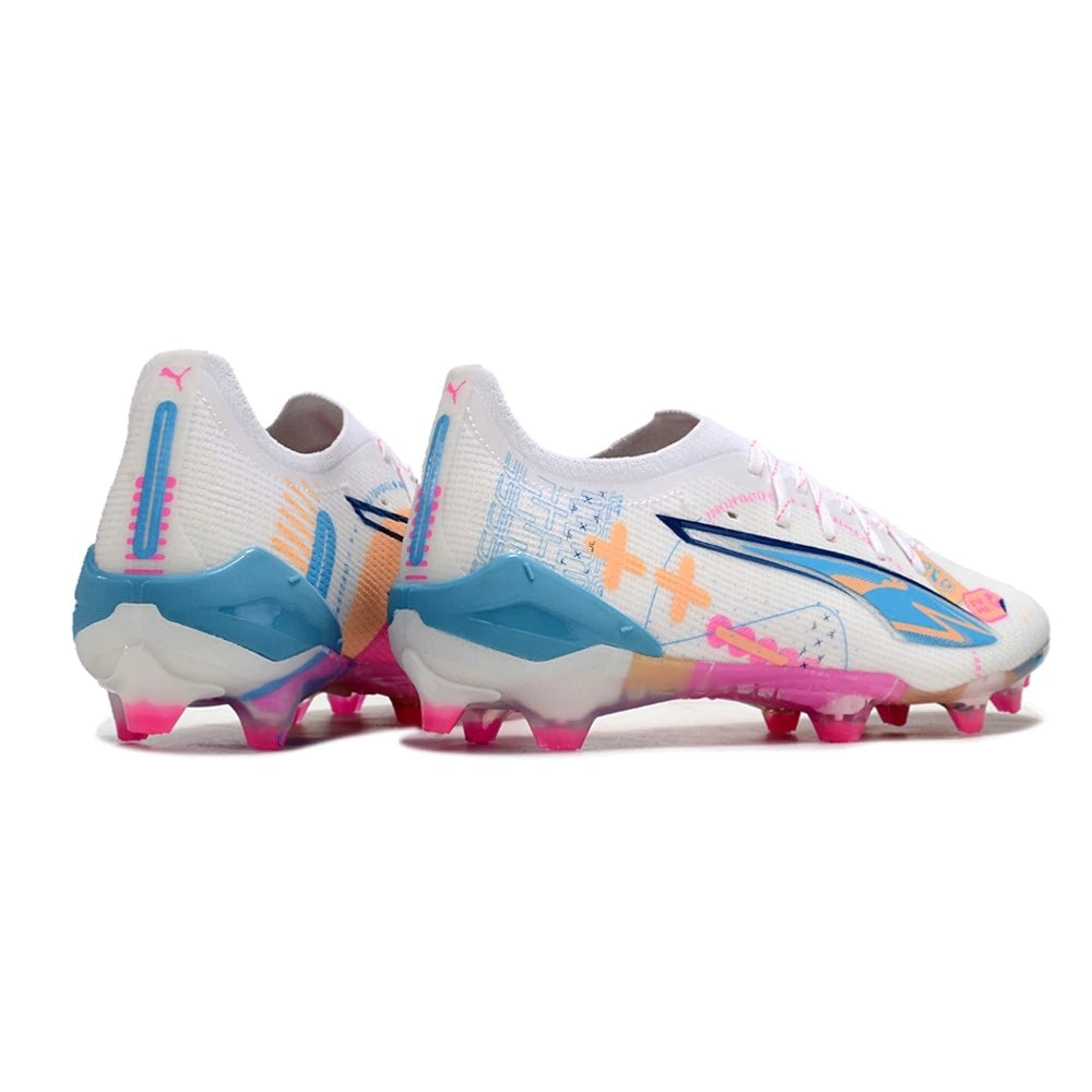 Chuteira Puma Ultra 5 Campo FG - Branco/Azul/Rosa