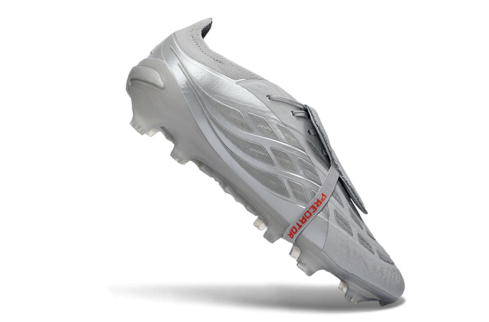 Chuteira Adidas Predator Tongue 26 Elite FG - Cinza/Prata